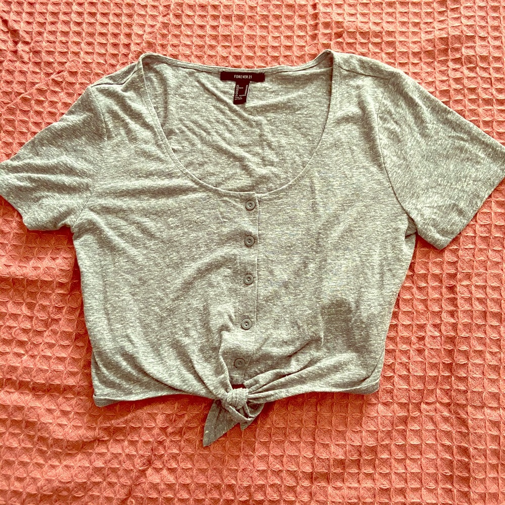F21 Button Top